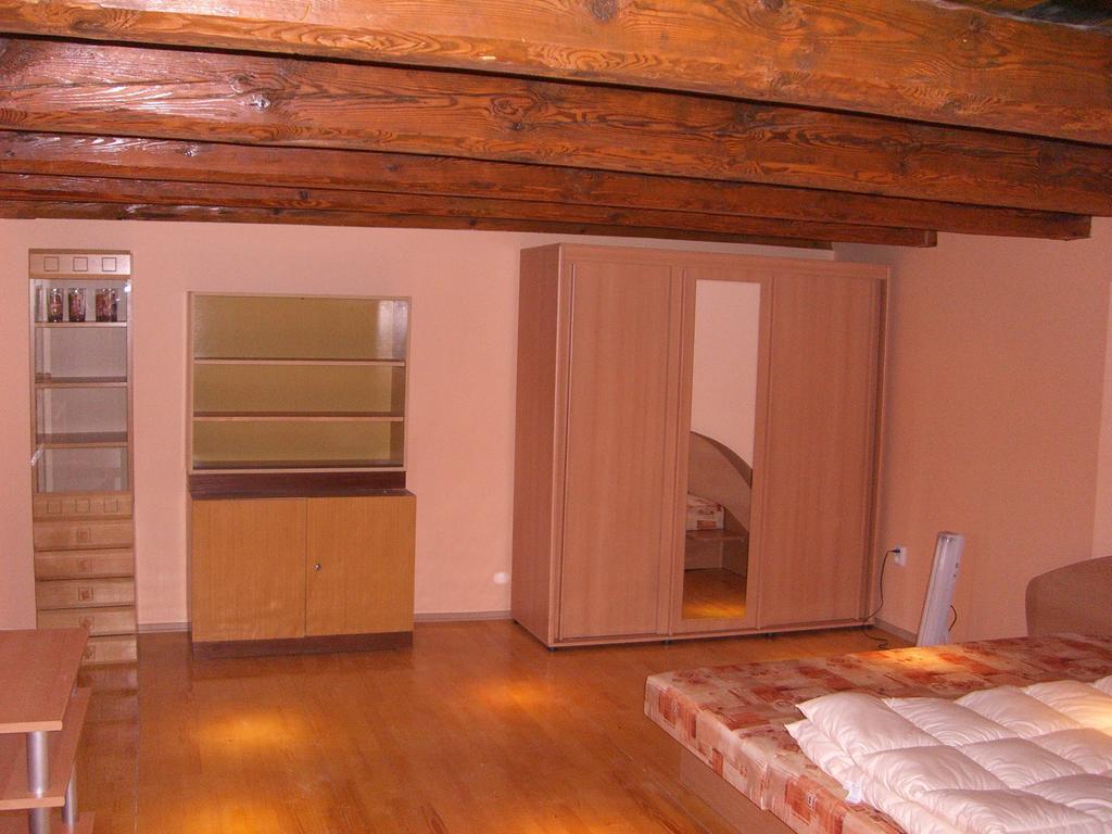 Apartmany Kanianka Bojnice Rum bild