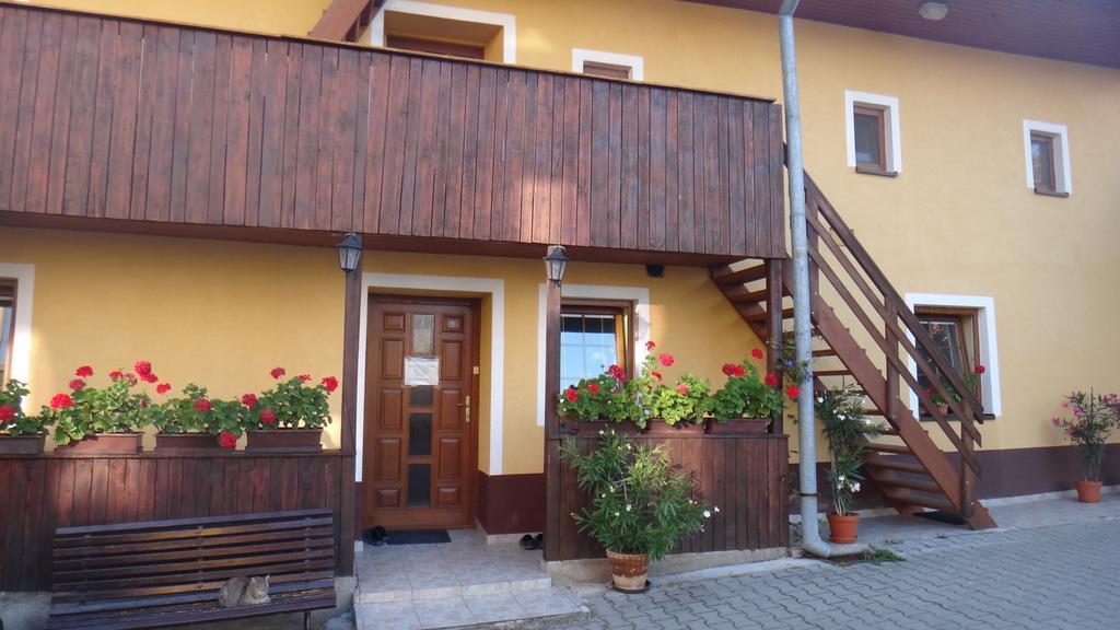 Apartmany Kanianka Bojnice Exteriör bild